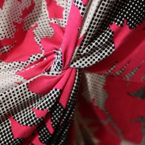 Tribal Plus Size 3X Tropical Tribal Print Twist Top | Doleman Sleeve Rayon - Picture 4 of 13